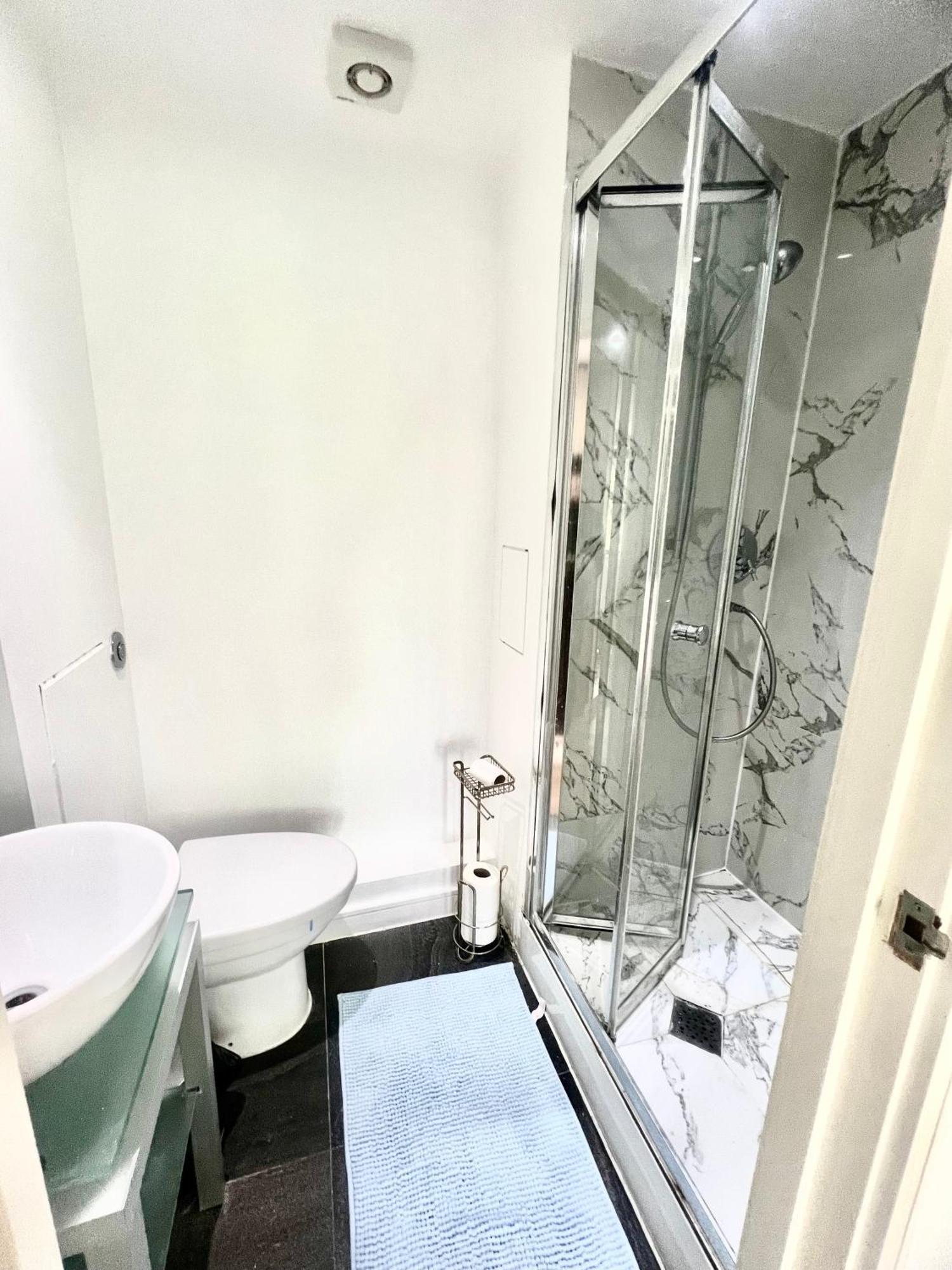 London Euston Luxury Apt Buitenkant foto